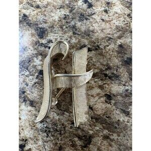 Vintage Trifari Gold Tone Letter H Initial Brooch Pin Brushed Finish Mid Century